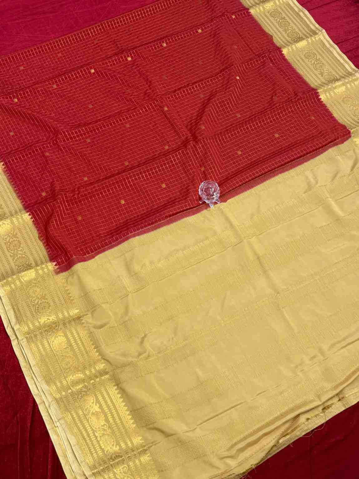 Red & Gold