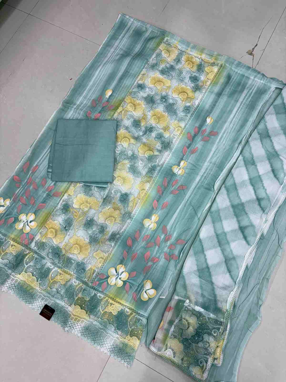 Sea green 