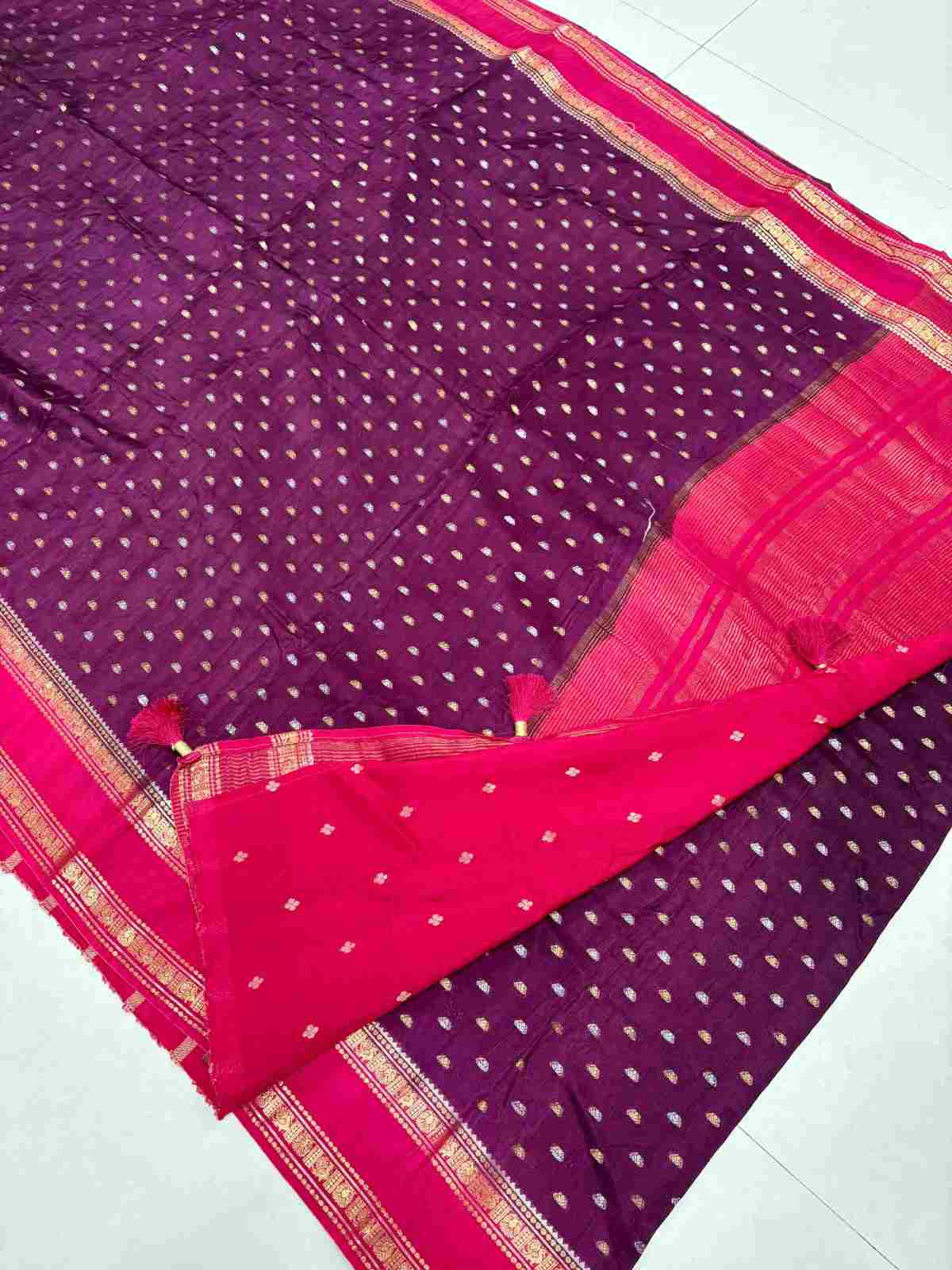 Vilote dual shade with dark pink 
