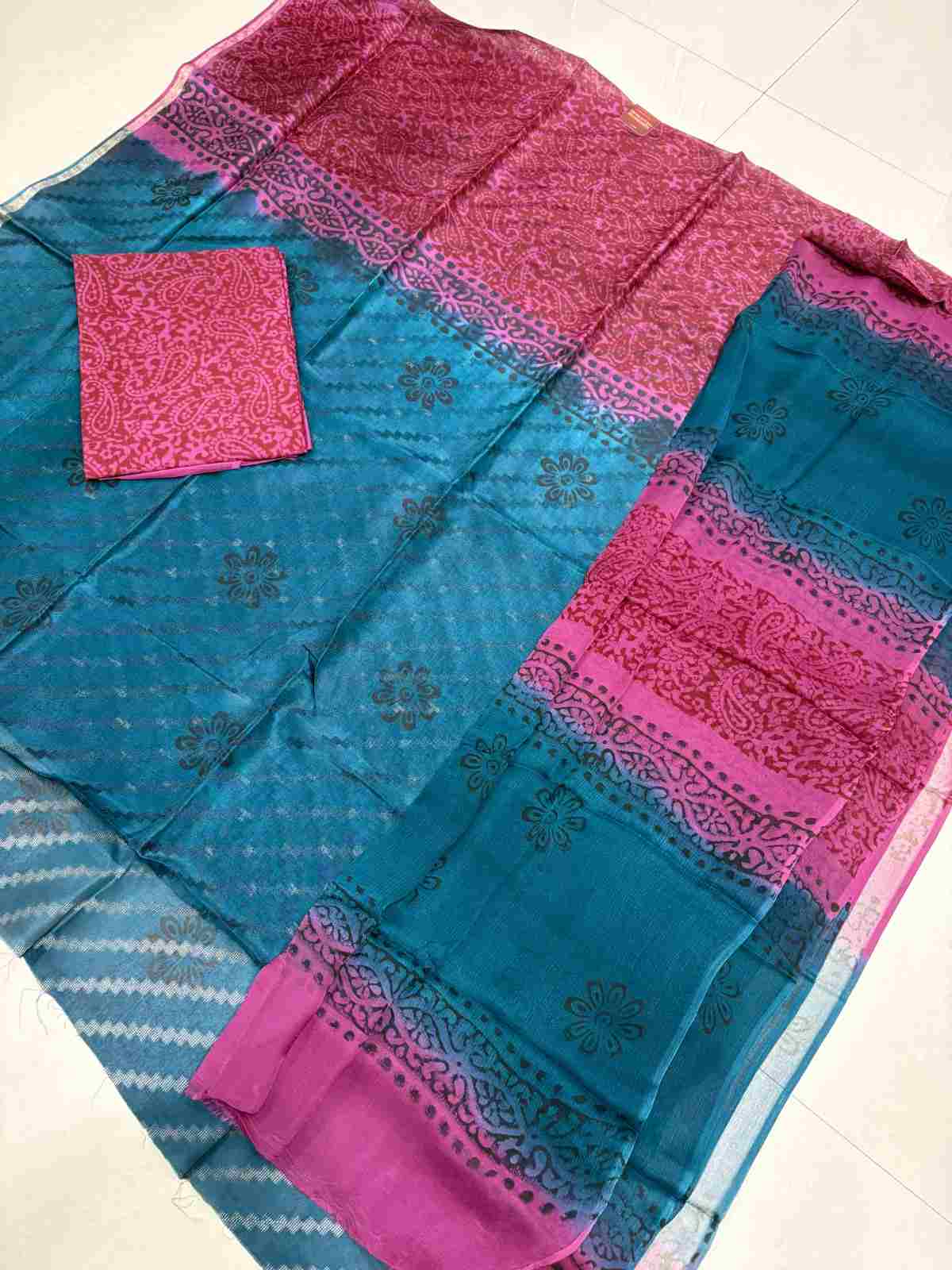 LEHARIYA DRESSES