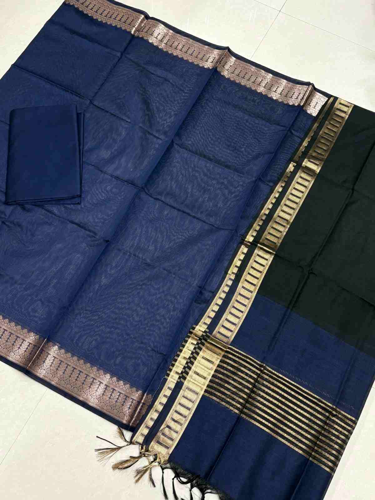 Navi blue