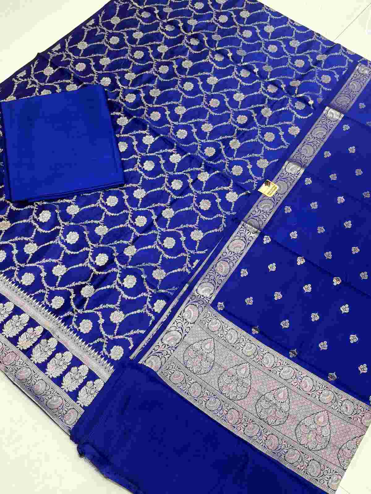 Banaras pure pattu