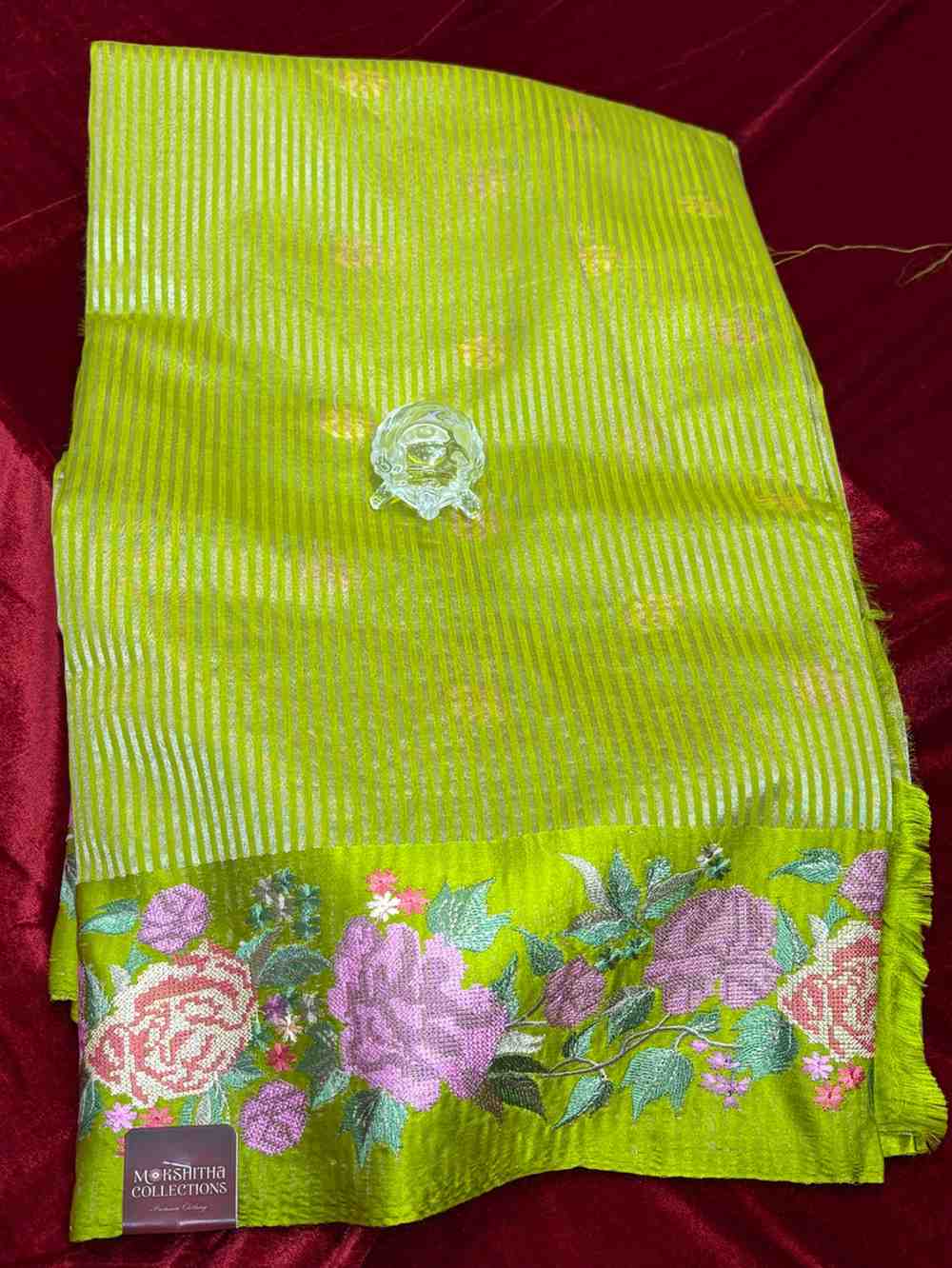 Parrot Green